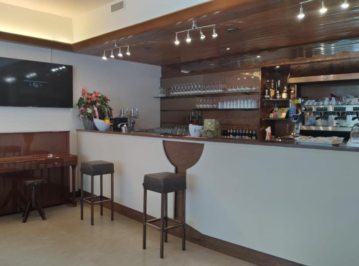 法伊多酒店 外观 照片